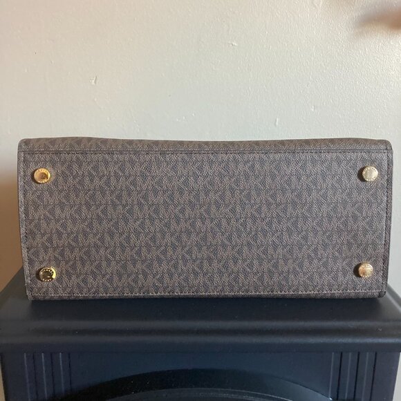 Michael Kors - Hamilton Medium Logo Satchel - Picture 10 of 10